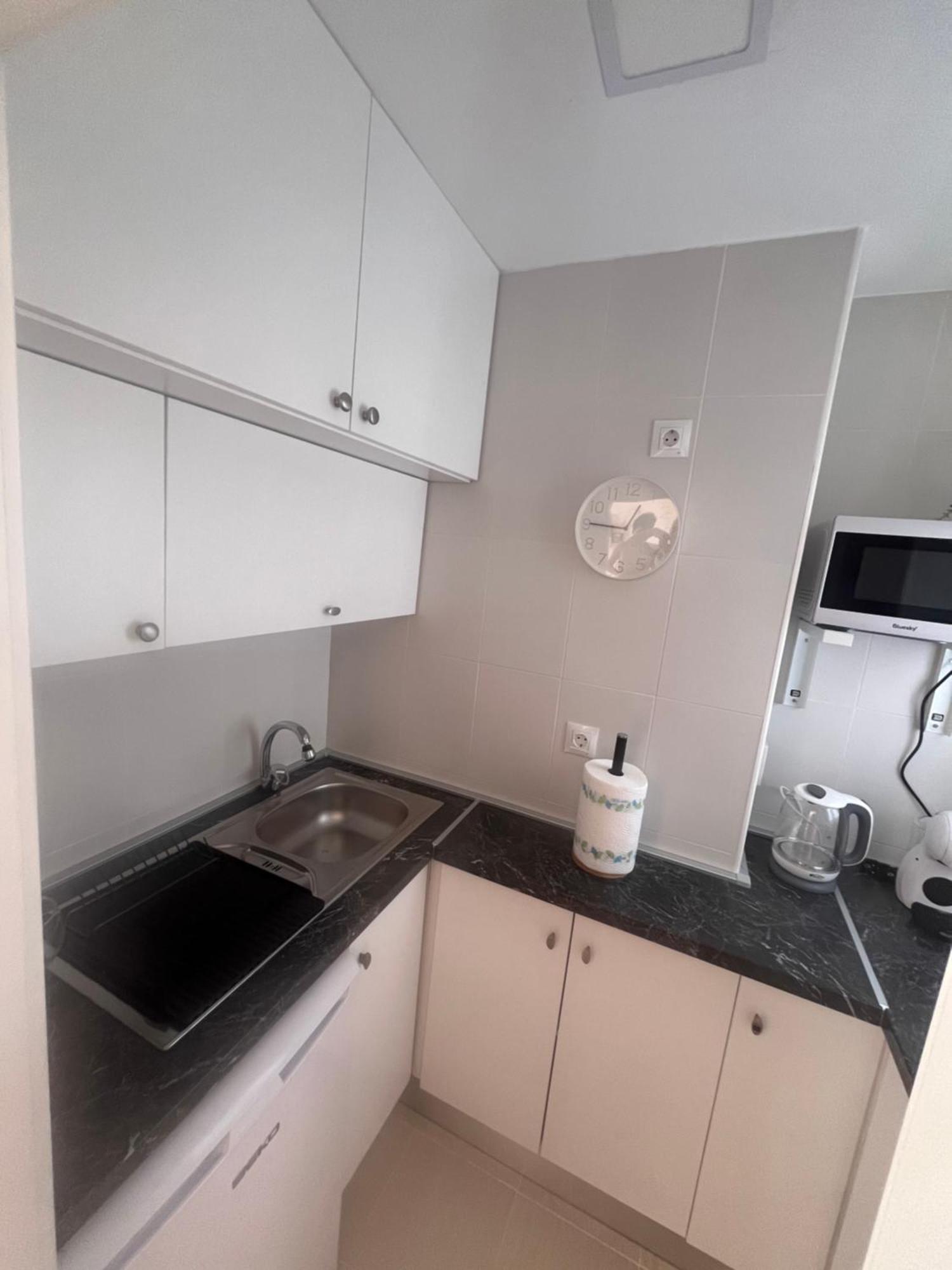 Apartamento Lidia Planta 2, La Carihuela 1ª Linea Playa, Vistas Mar, Buhardilla 1 Dormitorio, 40 M2, 1-3 Huesped, Terraza, Wifi Torremolinos